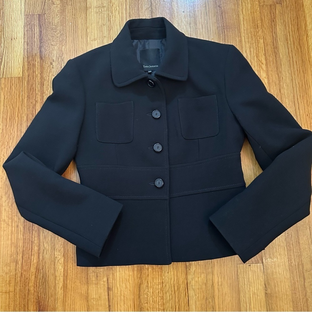 TARA JARMON
Fitted Wool Blazer Black Size 38